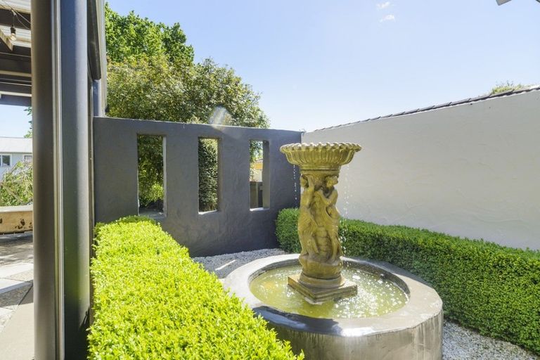 Photo of property in 28a Karina Terrace, Roslyn, Palmerston North, 4414