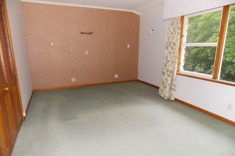 Photo of property in 40 South Karori Road, Karori, Wellington, 6012