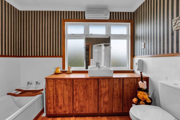 Photo of property in 12 Solway Terrace, Bell Block, New Plymouth, 4312