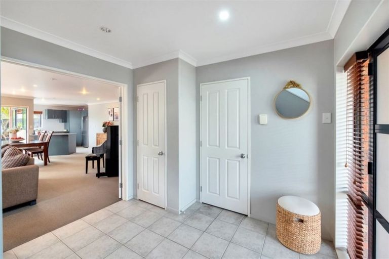 Photo of property in 36b James Laurie Street, Henderson, Auckland, 0612