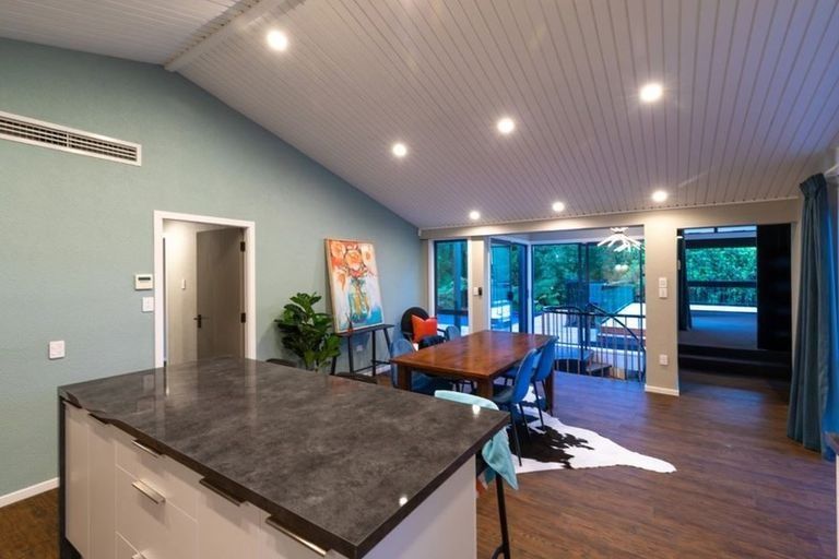 Photo of property in 89 Avonhead Road, Avonhead, Christchurch, 8042