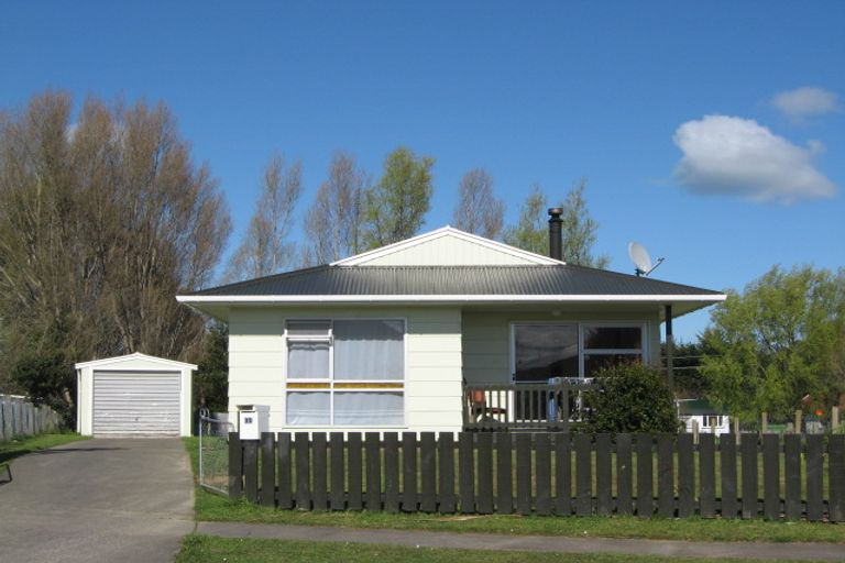 Photo of property in 21 Gordon Crescent, Marton, 4710