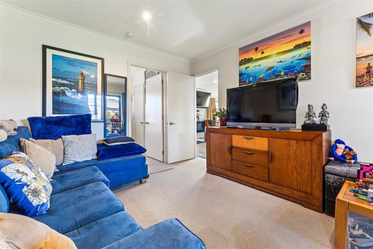 Photo of property in 17 Liverpool Terrace, Stoke, Nelson, 7011