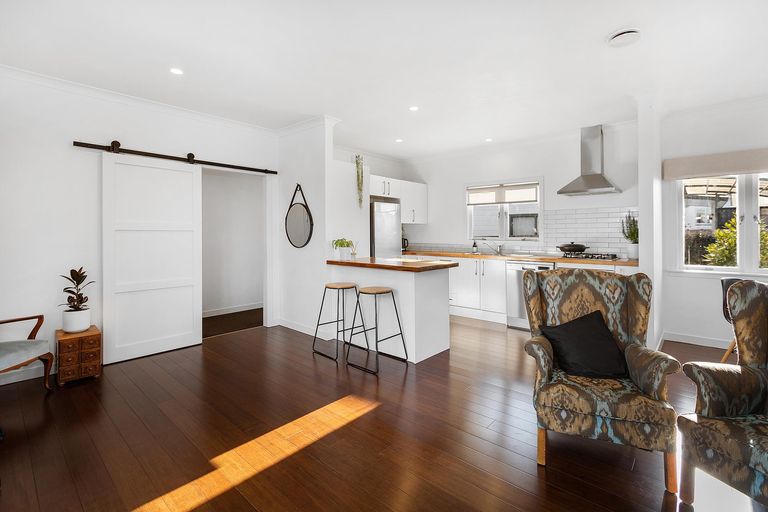 Photo of property in 14 Page Street, Morrinsville, 3300