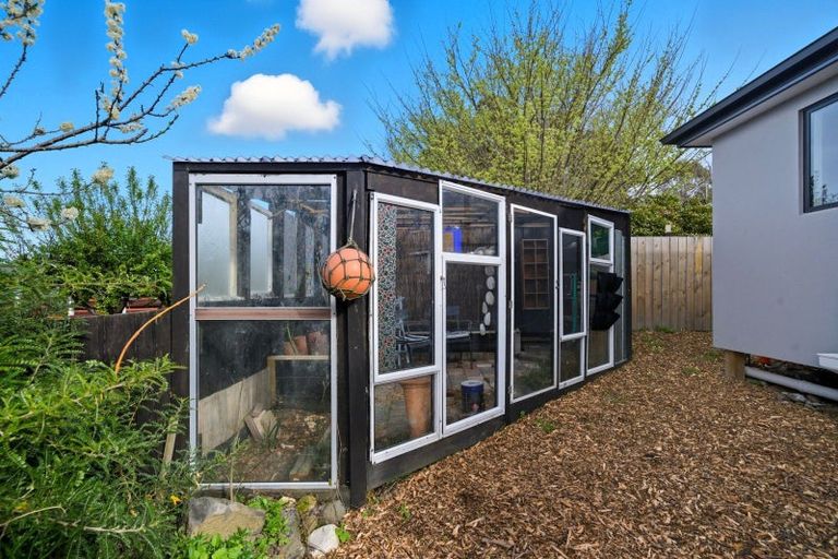 Photo of property in 98 Martin Road, Fairfield, Dunedin, 9018