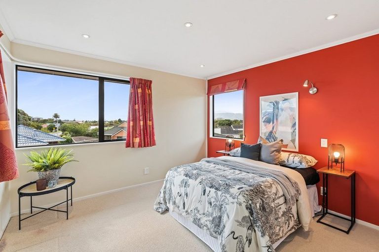 Photo of property in 9 Trinity Place, Paraparaumu Beach, Paraparaumu, 5032