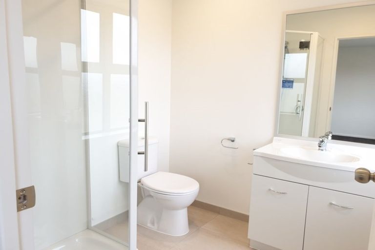 Photo of property in 29 Aviation Street, Takanini, 2112