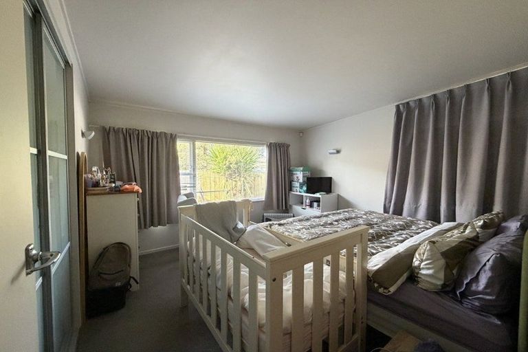 Photo of property in 9 Evelyn Place, Hillcrest, Auckland, 0627
