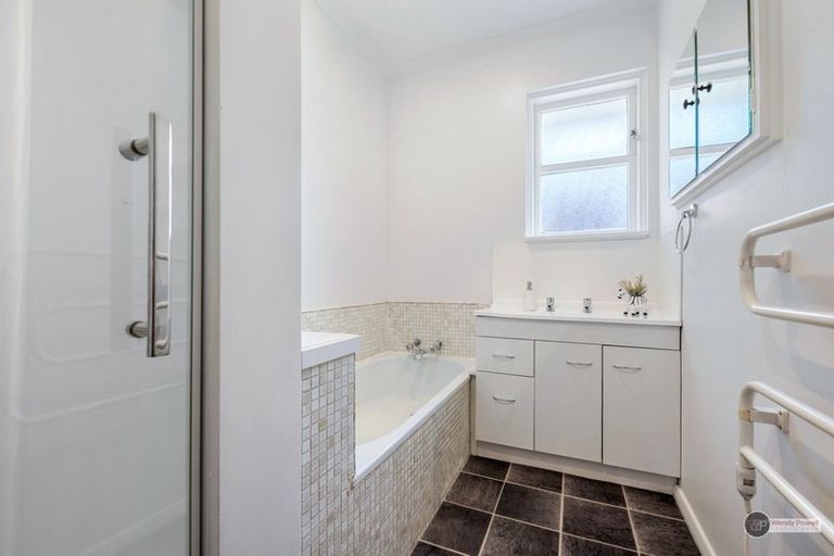 Photo of property in 33 Witako Street, Epuni, Lower Hutt, 5011