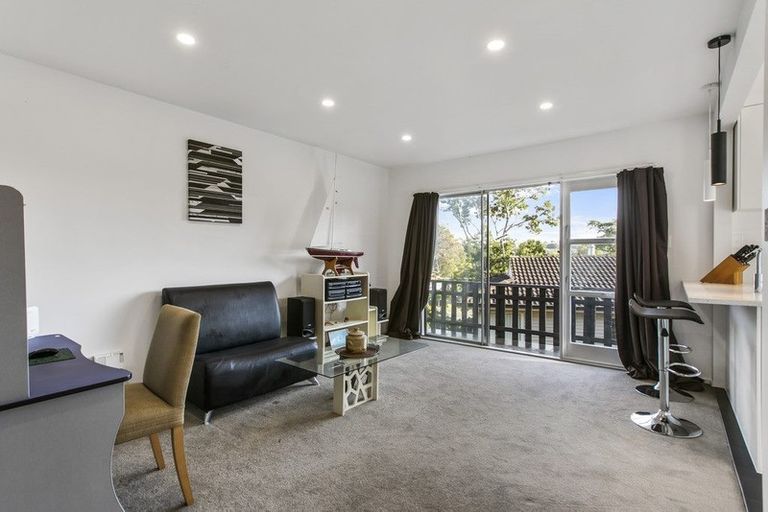 Photo of property in 3/39 Gowing Drive, Meadowbank, Auckland, 1072