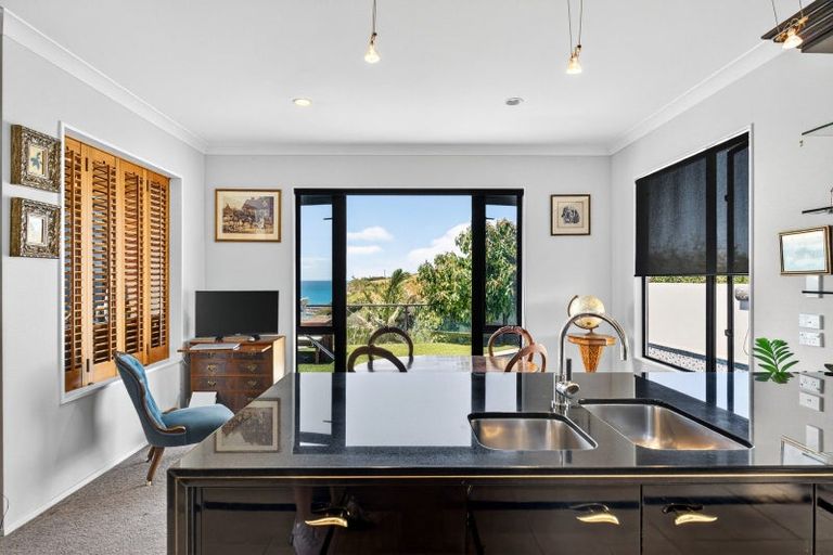 Photo of property in 128b Thompson Road, Bluff Hill, Napier, 4110