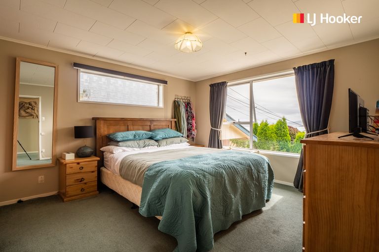 Photo of property in 33 Gorman Street, Macandrew Bay, Dunedin, 9014