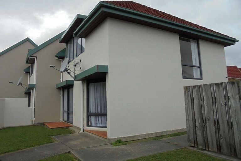Photo of property in 1/990 High Street, Avalon, Lower Hutt, 5011
