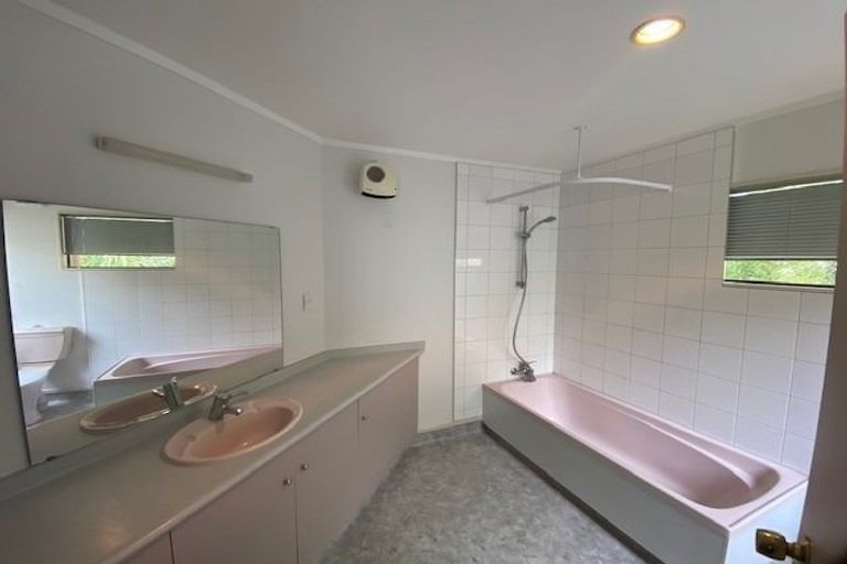 Photo of property in 14 Hornsey Road, Bluff Hill, Napier, 4110