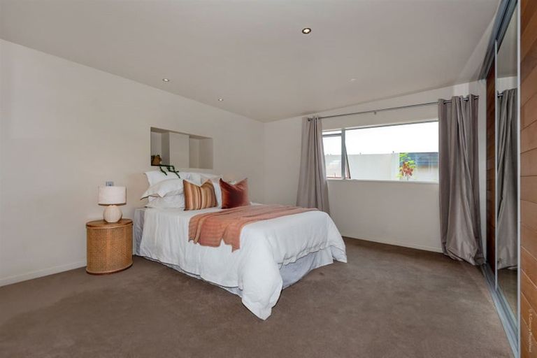 Photo of property in 4 Pembridge Lane, Westmorland, Christchurch, 8025