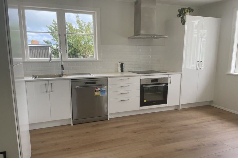 Photo of property in 45 Tutanekai Street, Paraparaumu, 5032