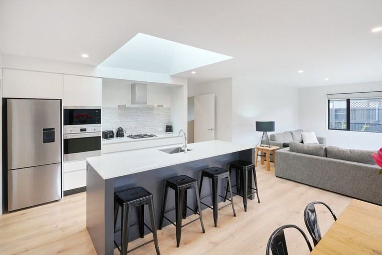 Photo of property in 46 William Deans Drive, Prebbleton, 7604