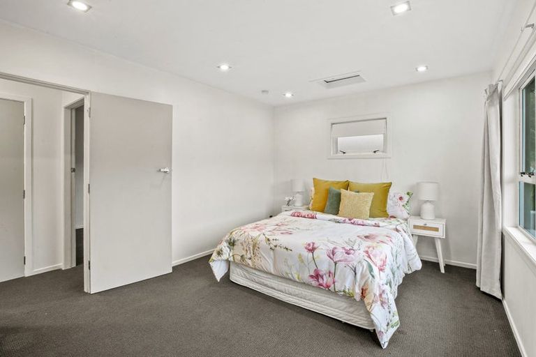 Photo of property in 9 Thames Street, Welbourn, New Plymouth, 4310