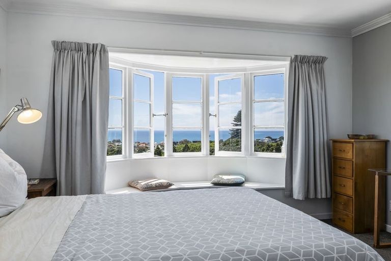 Photo of property in 421 Devon Street West, Lynmouth, New Plymouth, 4310