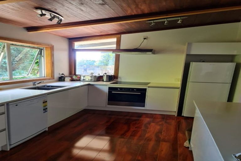 Photo of property in 113 Winara Avenue, Waikanae, 5036