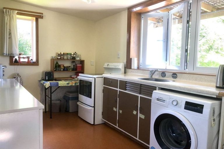 Photo of property in 27 Charlotte Street, Takapau, 4203