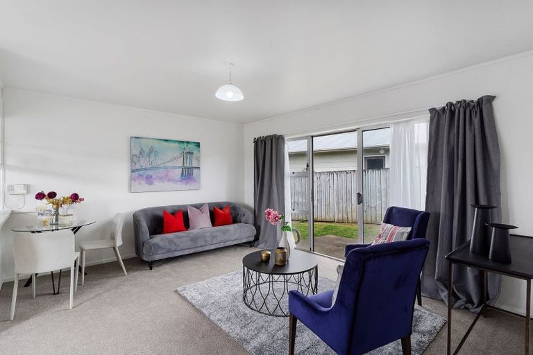 Photo of property in 3/9 Pratt Street, Papakura, 2110