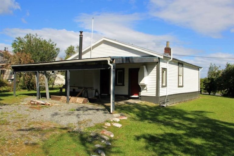 Photo of property in 3 Harper Street, Blackball, 7804