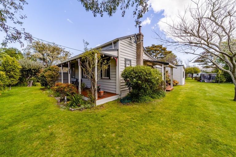 Photo of property in 31 Lyall Street, Tikokino, Waipawa, 4273