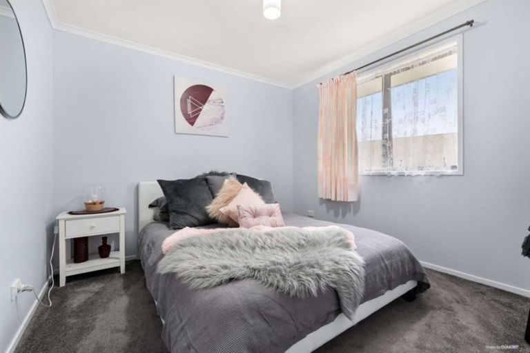 Photo of property in 5 Waitaua Street, Papakura, 2110