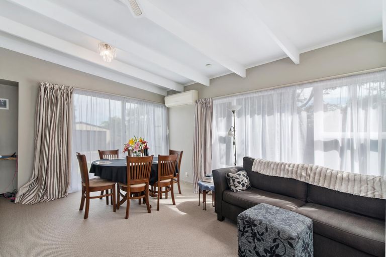 Photo of property in 30 Reeve Road, Owhata, Rotorua, 3010