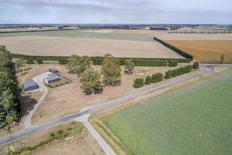 Photo of property in 24 Essendon Road, Darfield, Christchurch, 7671