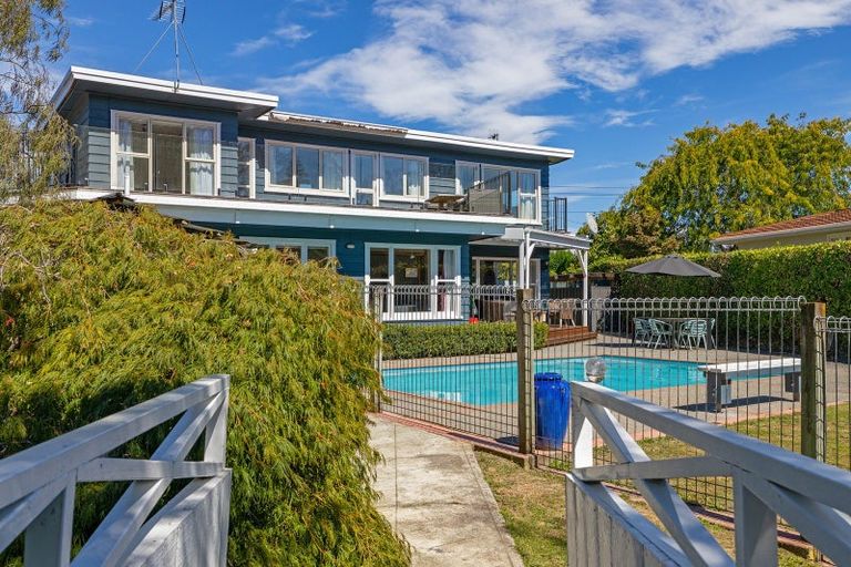 Photo of property in 98 Cole Street, Masterton, 5810