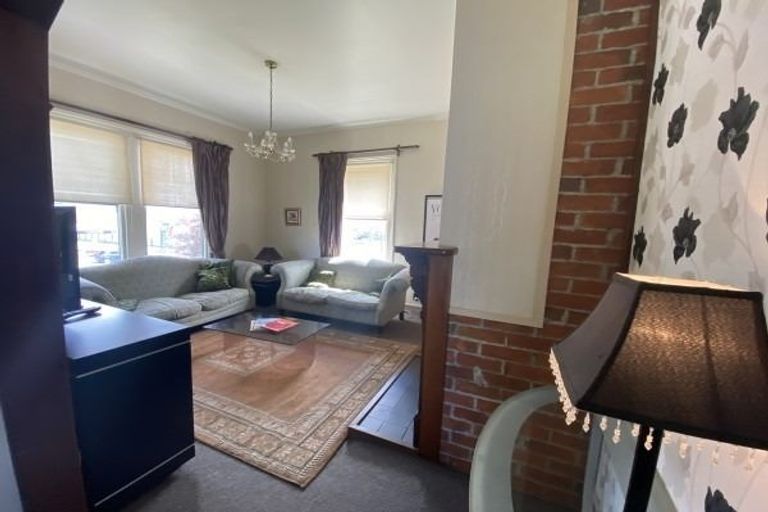 Photo of property in 119 Fitzherbert Avenue, West End, Palmerston North, 4410