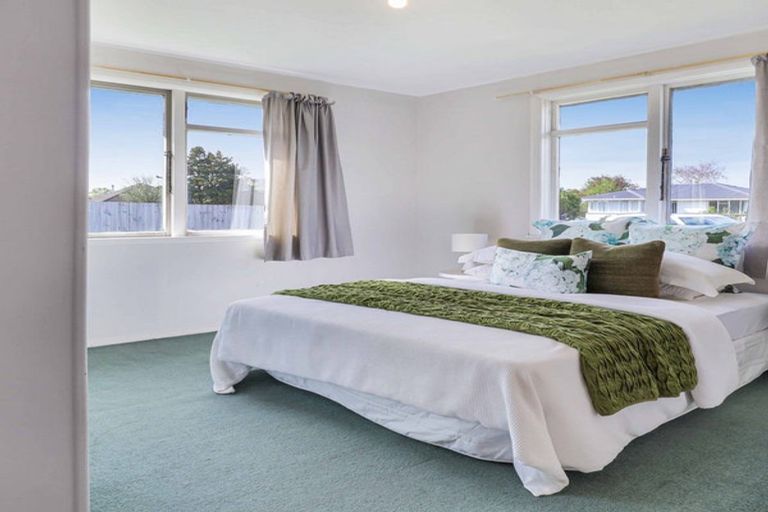 Photo of property in 6 Keri Place, Hei Hei, Christchurch, 8042