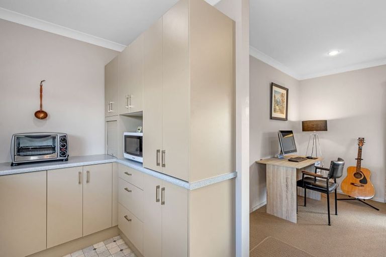 Photo of property in 59 Frankleigh Street, Somerfield, Christchurch, 8024