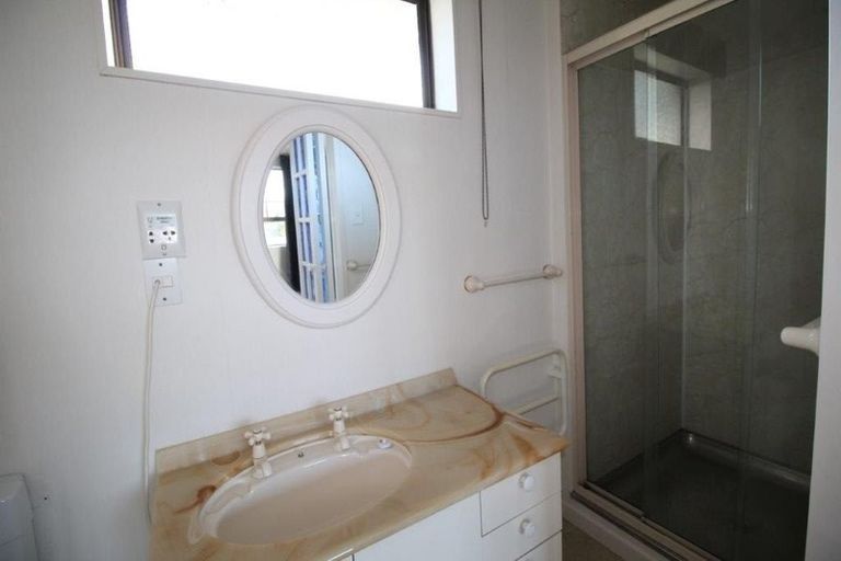 Photo of property in 36 Moray Crescent, Grasmere, Invercargill, 9810