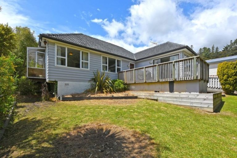 Photo of property in 95 Horoeka Street, Stokes Valley, Lower Hutt, 5019
