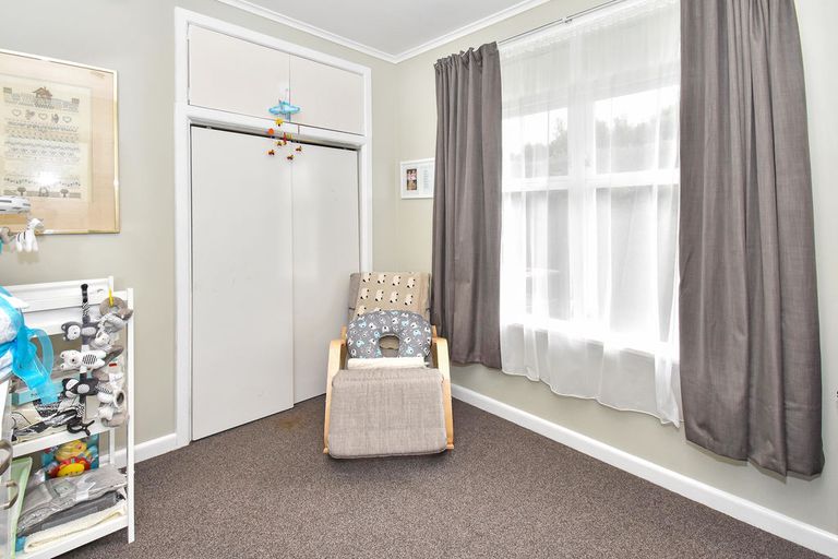 Photo of property in 2/16 View Road, Papakura, 2110