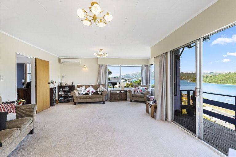 Photo of property in 20 Forth Place, Papakowhai, Porirua, 5024