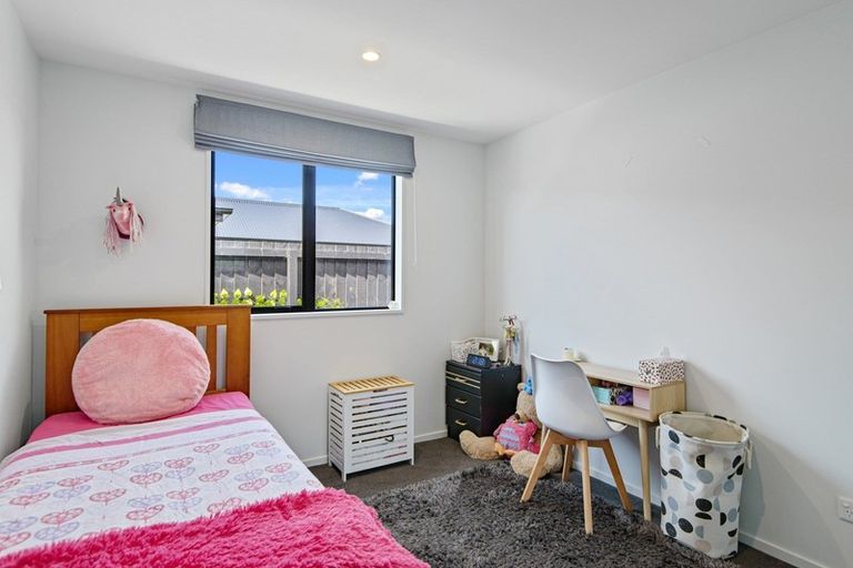 Photo of property in 59 Cameo Grove, Marshland, Christchurch, 8083