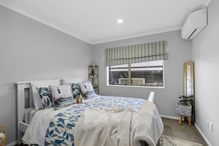 Photo of property in 103 Kirton Drive, Riverstone Terraces, Upper Hutt, 5018