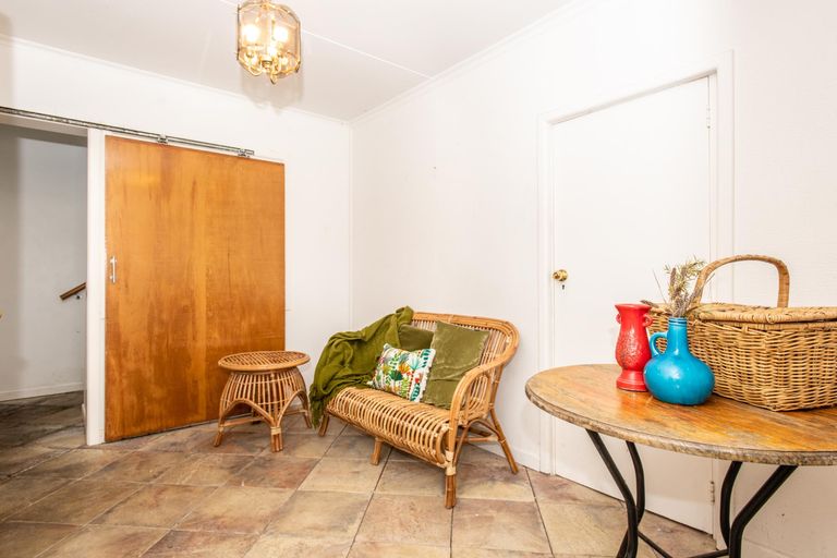 Photo of property in 67 Seddon Crescent, Whataupoko, Gisborne, 4010