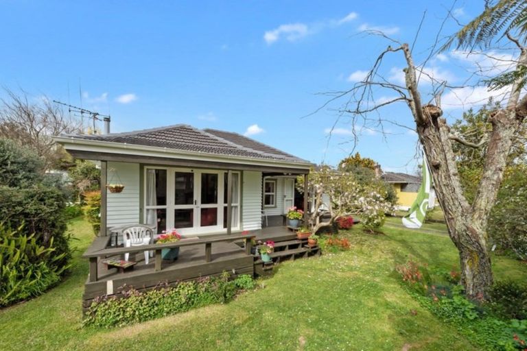 Photo of property in 5 Somme Crescent, Hillcrest, Hamilton, 3216