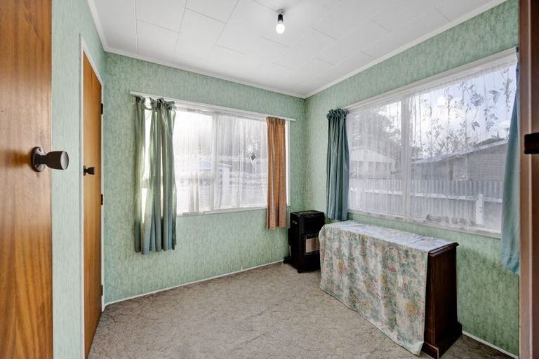 Photo of property in 7 Totara Crescent, Hawera, 4610