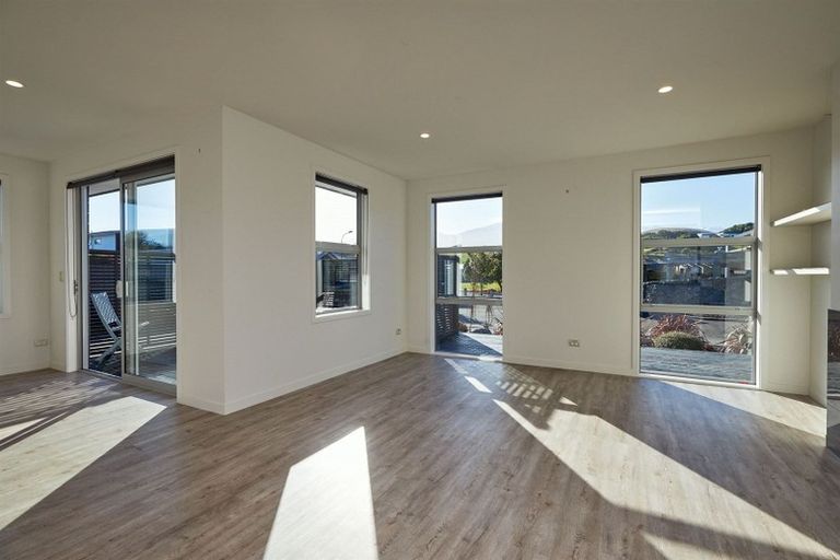 Photo of property in 7 Mcrae Gardens, Kaikoura Flat, Kaikoura, 7371