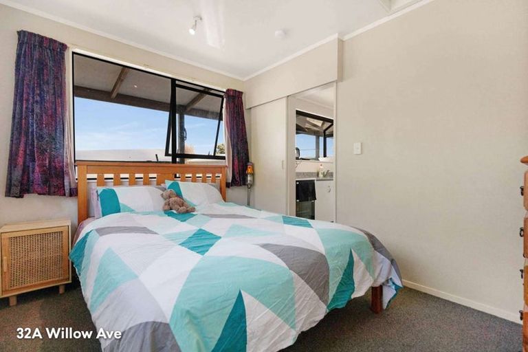 Photo of property in 32 Willow Avenue, Hannahs Bay, Rotorua, 3010