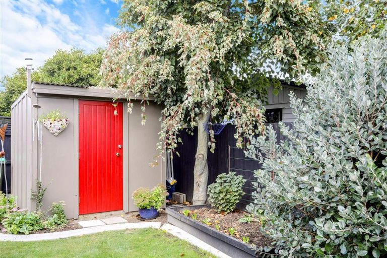 Photo of property in 25 Heathridge Place, Lincoln, 7608