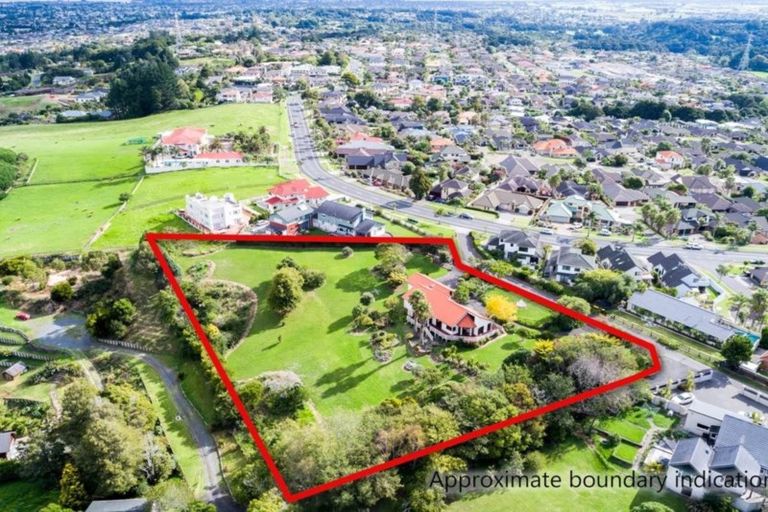 Photo of property in 283 Hill Road, The Gardens, Auckland, 2105