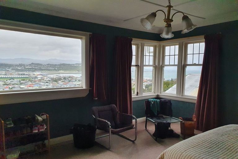 Photo of property in 36 Buckingham Street, Melrose, Wellington, 6023