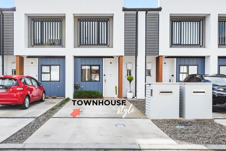 Photo of property in 3 Josland Lane, Wallaceville, Upper Hutt, 5018